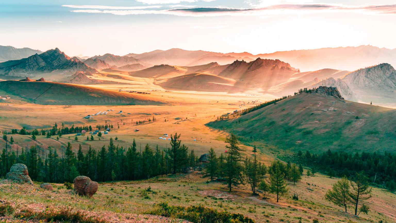 Amanecer en Mongolia, Tobias Gaiser/Shutterstock ©