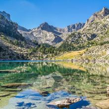 Lago Monestero en el Parque Nacional de Aigüestortes