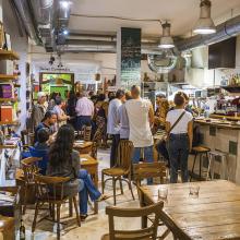 Ubik Café, Russafa, Valencia; España