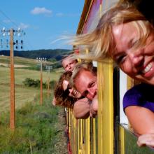 En tren por los Pirineos orientales, Languedoc-Rosellón, Francia 