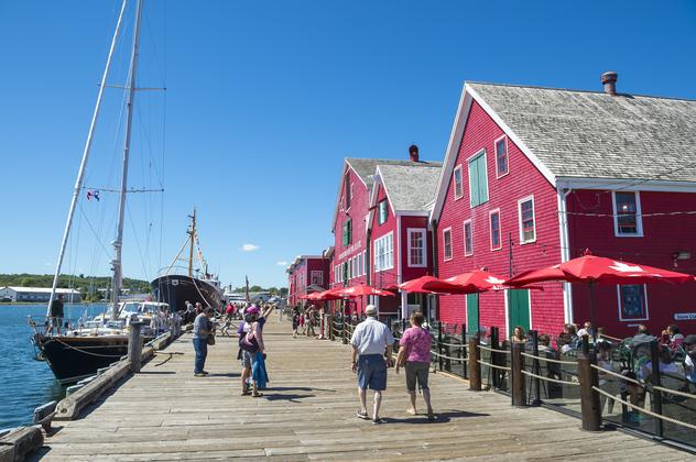 Centro de Lunenburg. ©lazyllama/Shutterstock