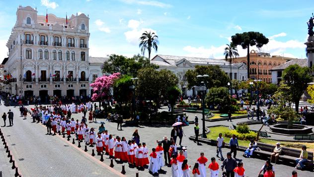 Plaza de la Independencia © John Solaro