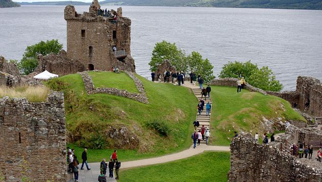 Lago Ness © Christian Kadluba - www.flickr.com/photos/pokpok/14542741726