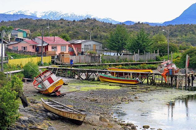 Villa Puerto Edén, Isla Wellington, Chile