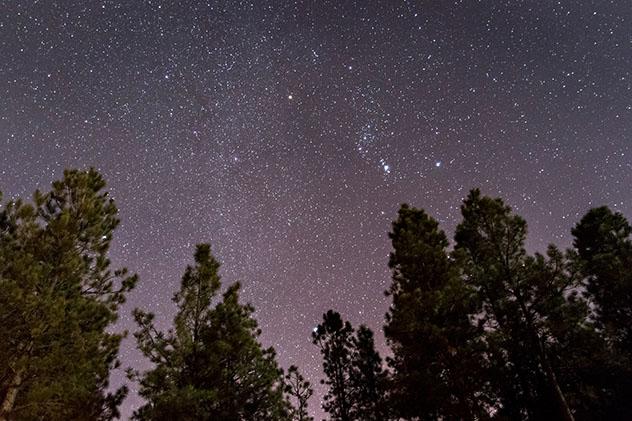 Cielo oscuro en Flagstaff, Arizona