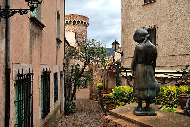 Vila Vella de Tossa de Mar, ruta por la Costa Brava, Cataluña por carretera