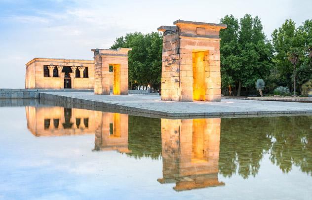 Templo de Debod, Madrid, España © NaughtyNut / Shutterstock