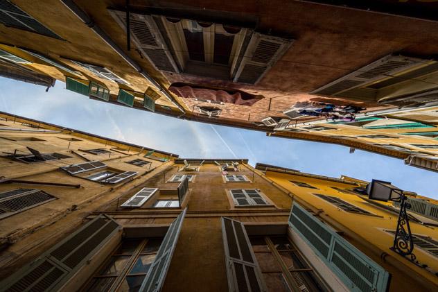 Casco antiguo de Niza, Provenza, Francia © Hvidberg Photography /  Shutterstock