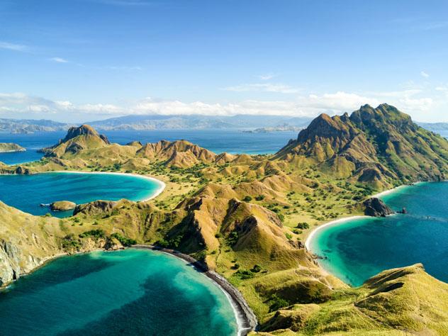 Panorámica de Pulau Padar en el Parque Nacionial de Komodo, Indonesia © Kitti Boonnitrod / Getty Images