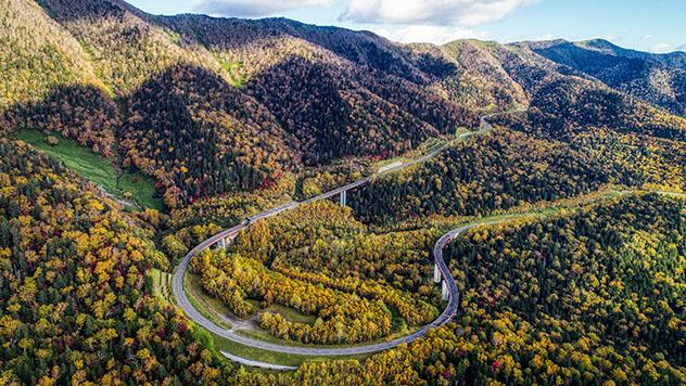 Japón posee varias rutas panorámicas, incluido el paso de Mikuni © makieni / Shutterstock