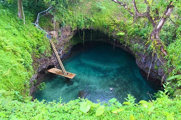 Piscina oceánica: To Sua Ocean Trench, Samoa