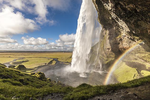 Seljalandsfoss © Gary Latham/Lonely Planet.