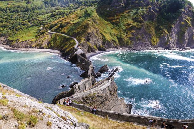 San Juan de Gaztelugatxe. © Daliusposus/Shutterstock