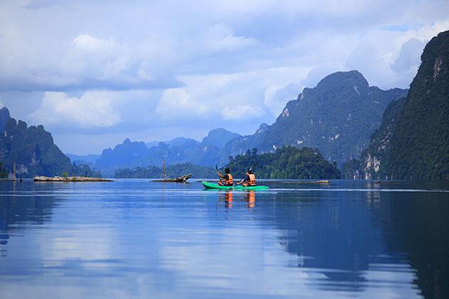 Explorando el Parque Nacional Khao Sok, Tailandia. Viaje sostenible Lonely Planet